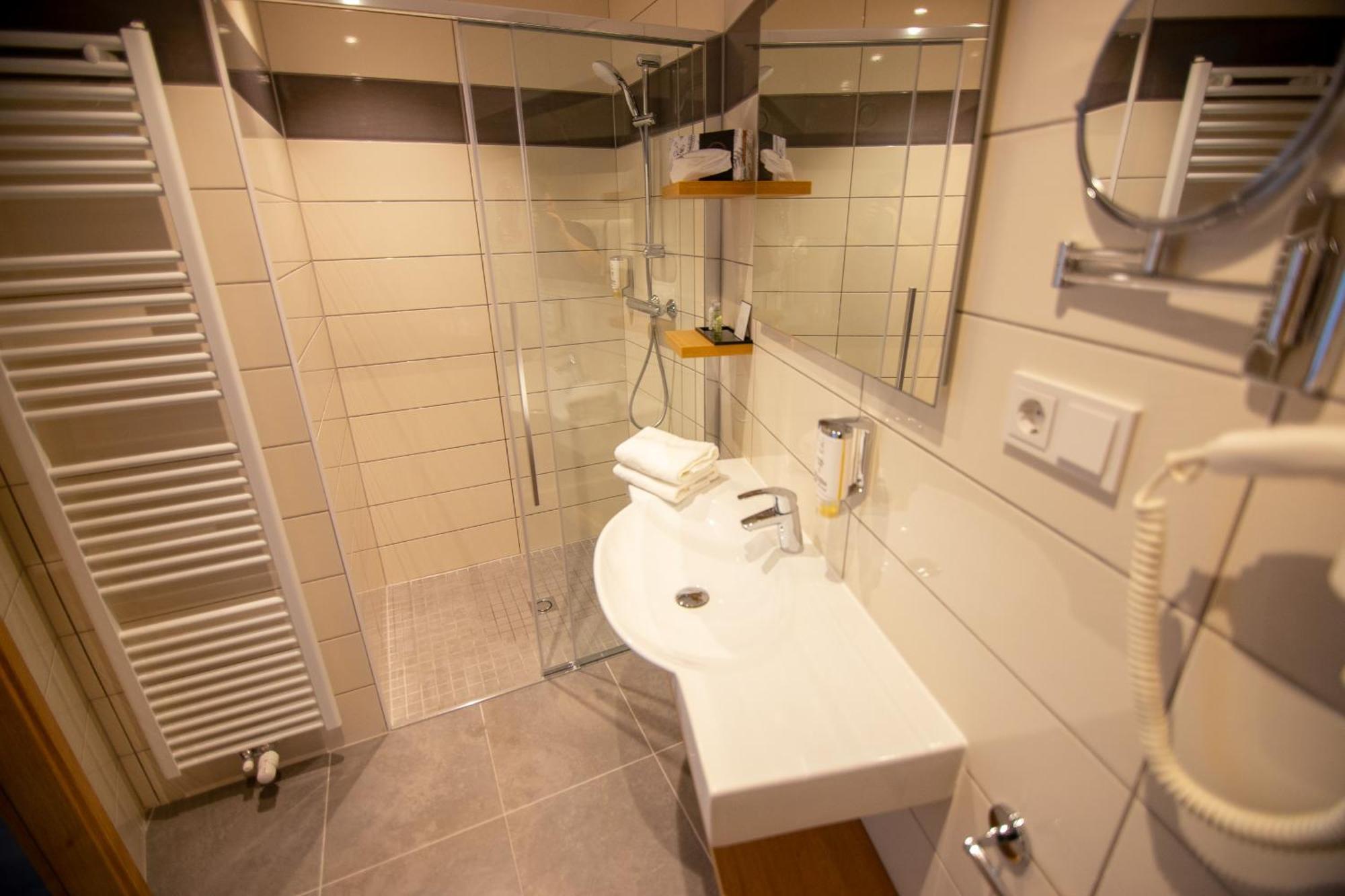 Landhotel Lebensart Ксантен Экстерьер фото